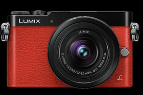 Panasonic Lumix DMC-GM5 - malý sympaťák