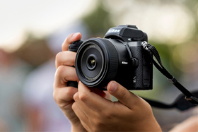 Nikon predstavuje svoj najmenší a najľahší objektív pre mirrorless fotoaparáty Nikon Z