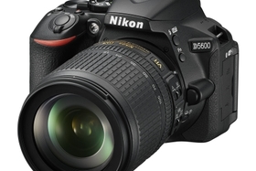 Naštartujte svoju kreativitu s úplne novým, neustále pripojeným fotoaparátom D5600