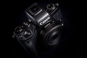 Canon EOS M5