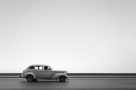 B&W Streets of Havana